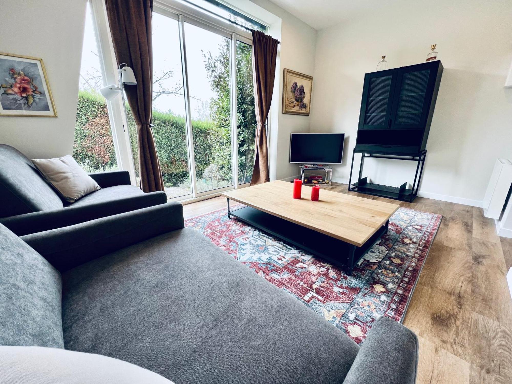 Le Manamour, Style Appart Hotel A 10 Min De Nevers Garchizy 外观 照片
