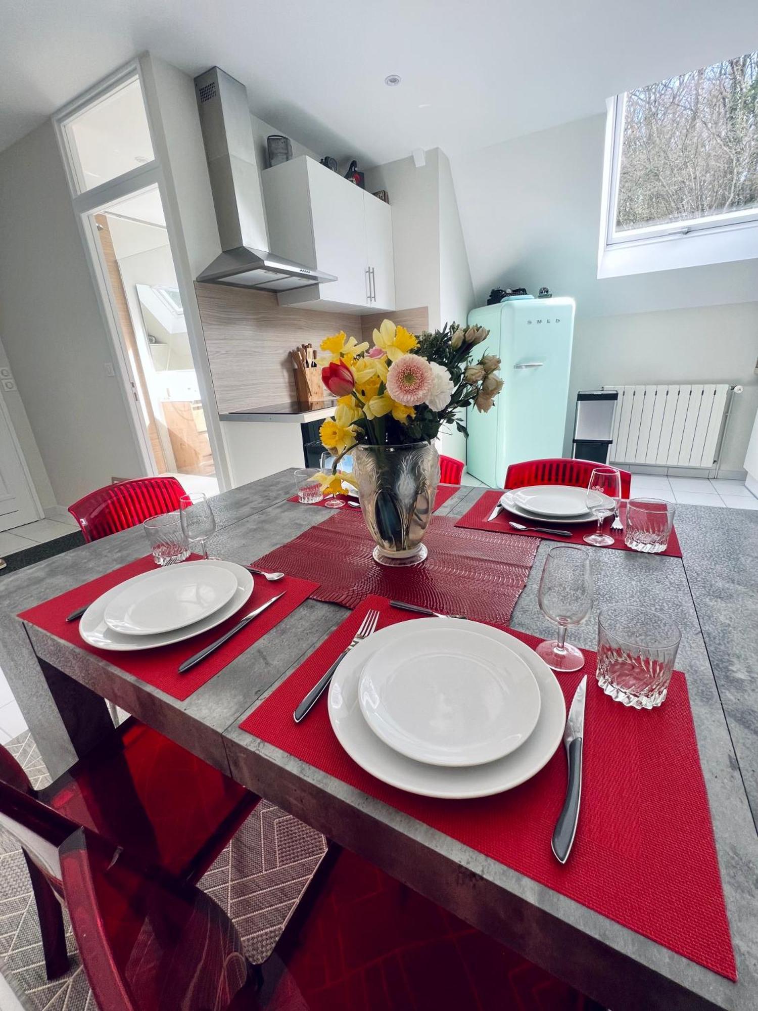 Le Manamour, Style Appart Hotel A 10 Min De Nevers Garchizy 外观 照片